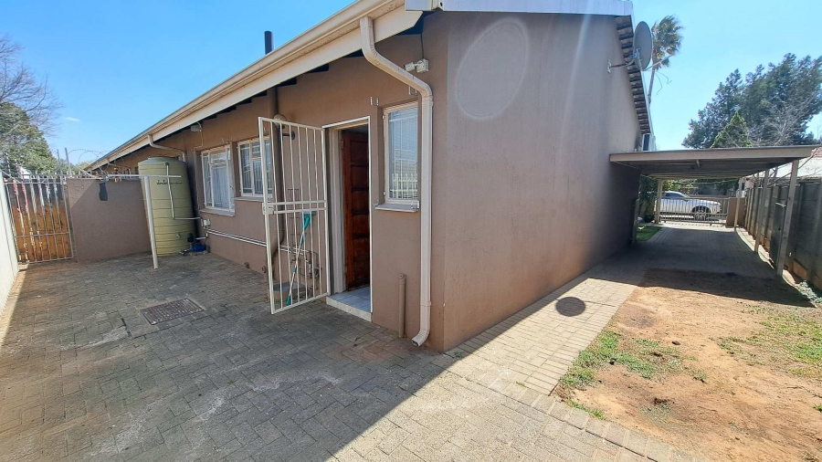 2 Bedroom Property for Sale in Fichardt Park Free State